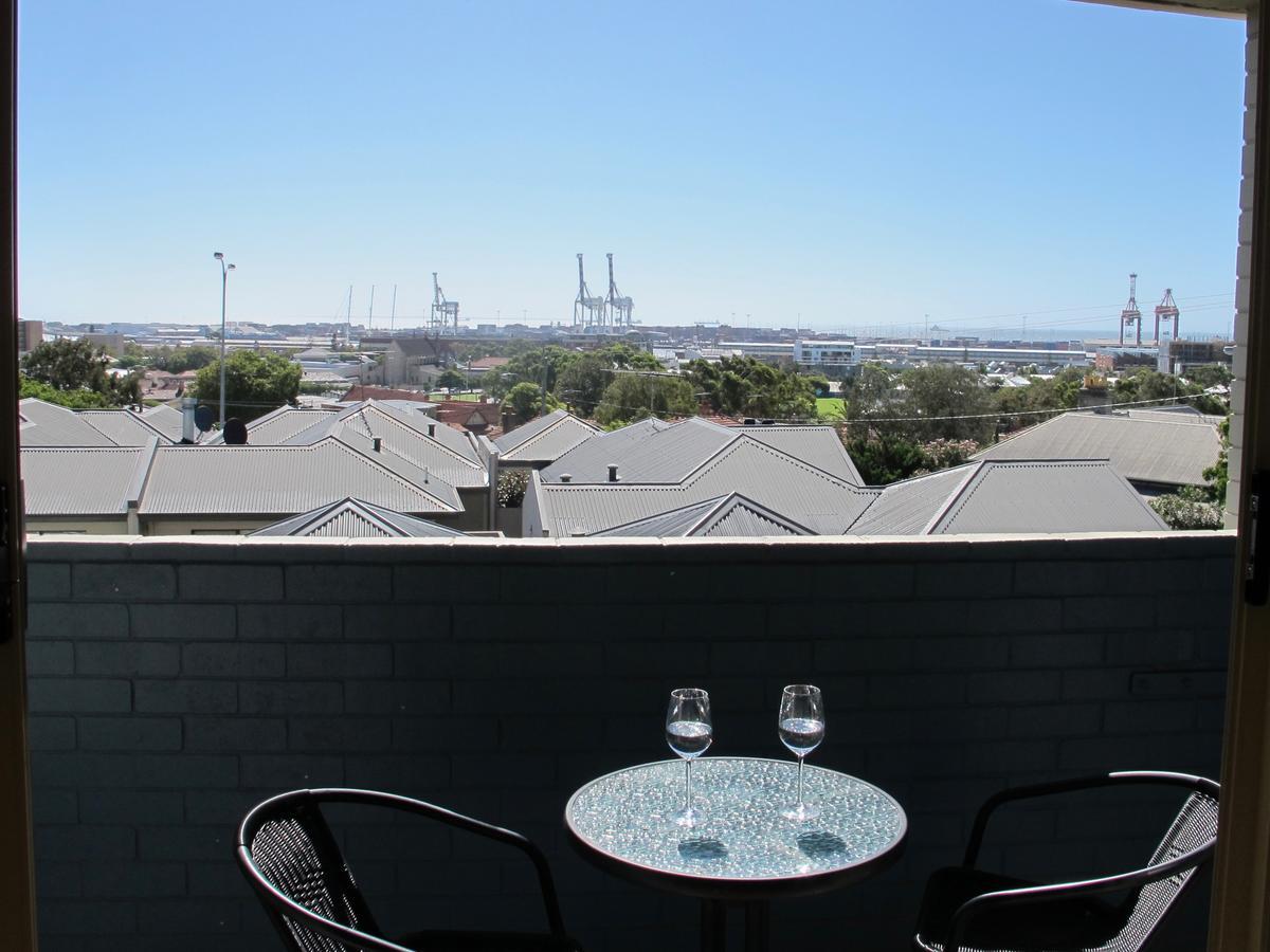 Studio 204 With Harbour, Ocean And Sunset Views From The Balcony Fremantle Kültér fotó